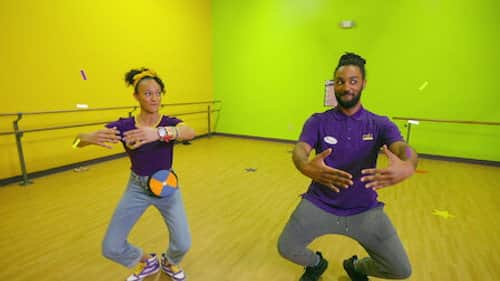 Meekah Busts a Move at 02B Kids!