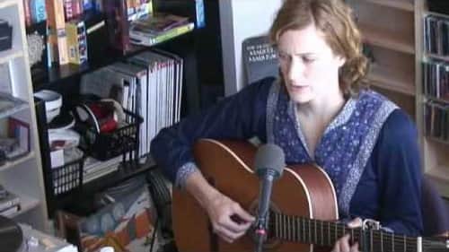Laura Gibson