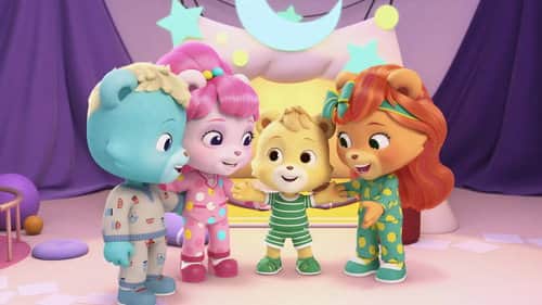 Friends Stick Together; Dandelion's First Sleepover