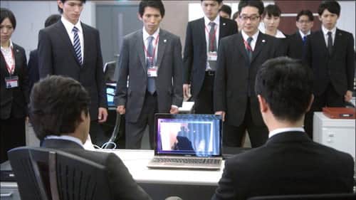 "Hanzawa Kneels! A Desperate Crisis"