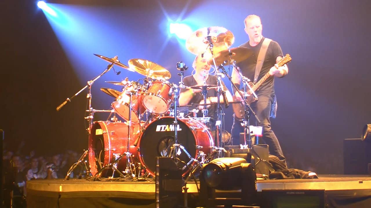 Metallica: Fan Can Six Copenhagen backdrop
