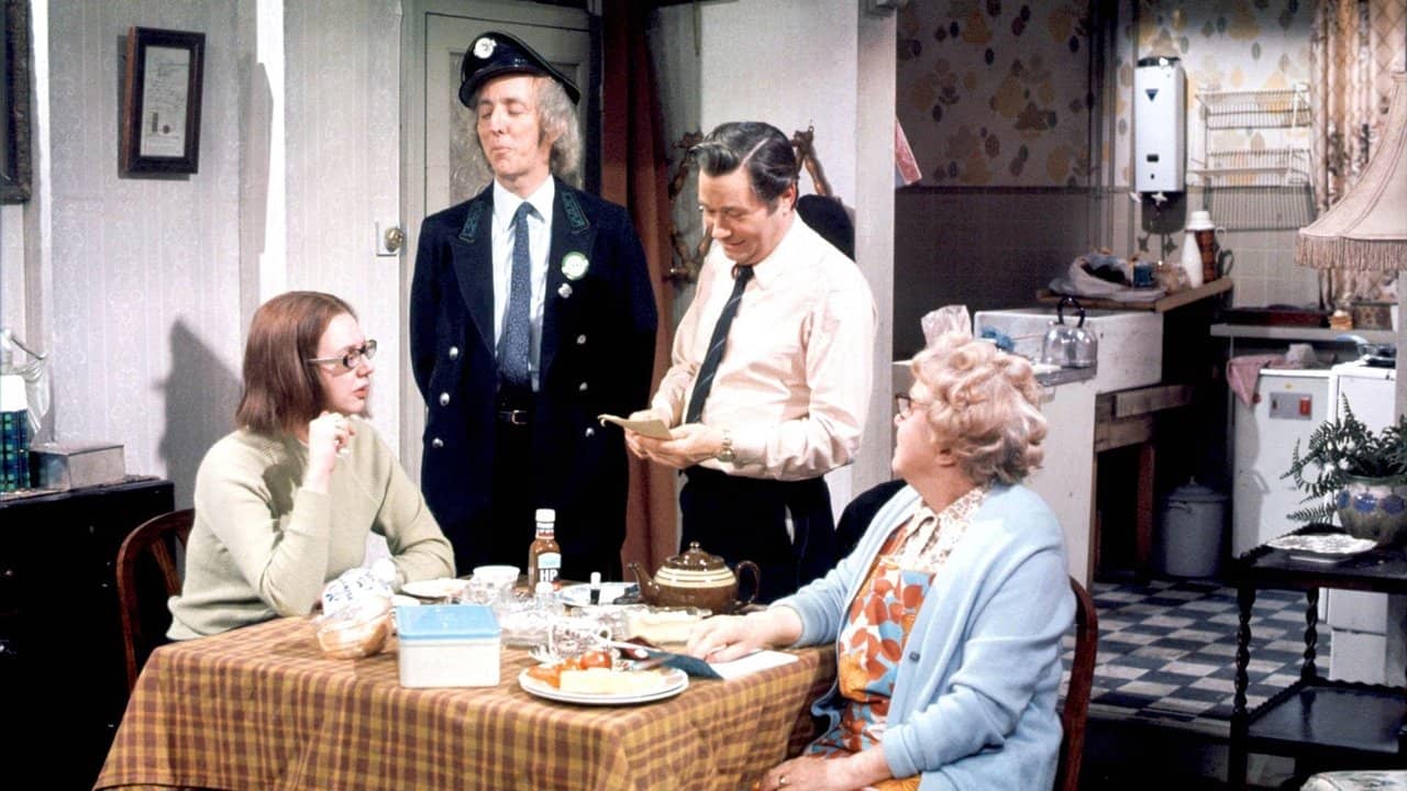On the Buses backdrop