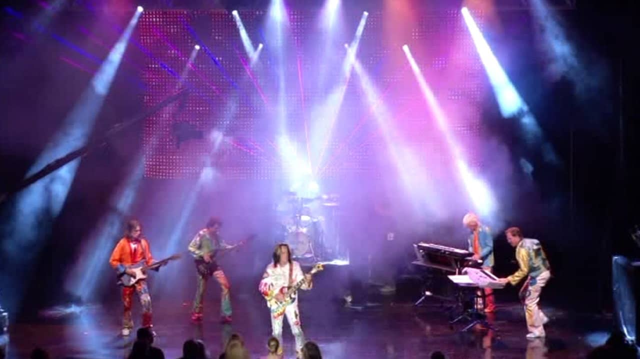 Todd Rundgren: Todd backdrop