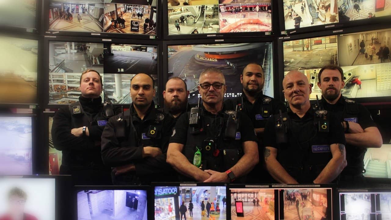 Shoplifters: At War with the Law backdrop