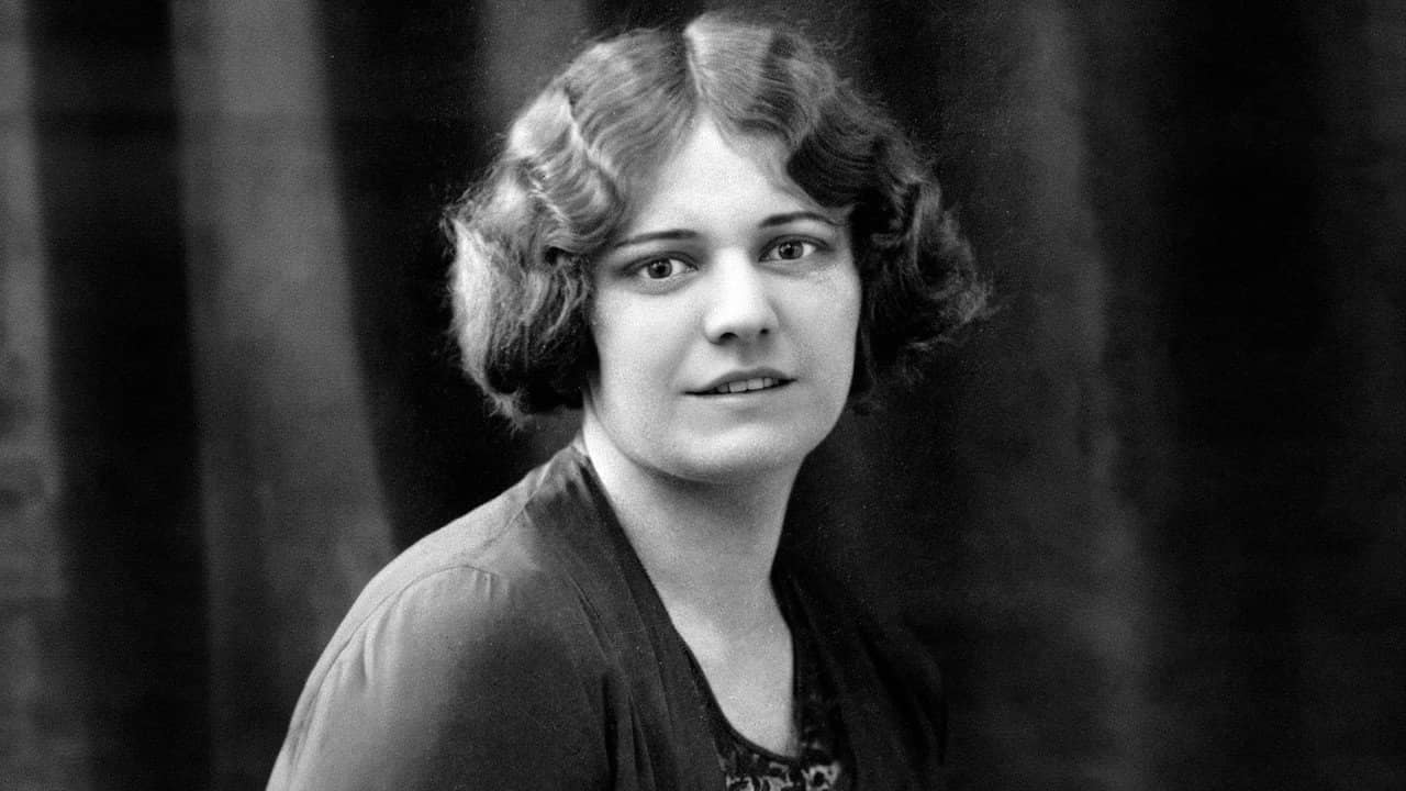 Emilie Schindler - The Forgotten Heroine backdrop