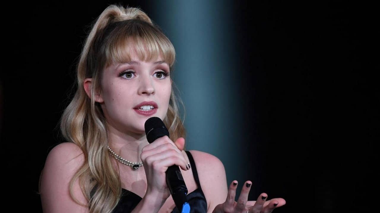 La story d'Angèle backdrop