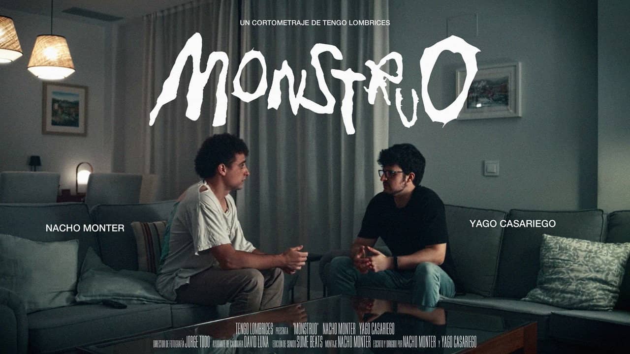 Monstruo backdrop