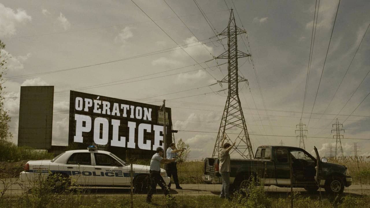 Opération police backdrop