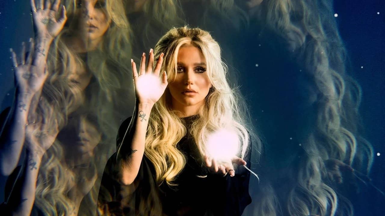 Conjuring Kesha backdrop
