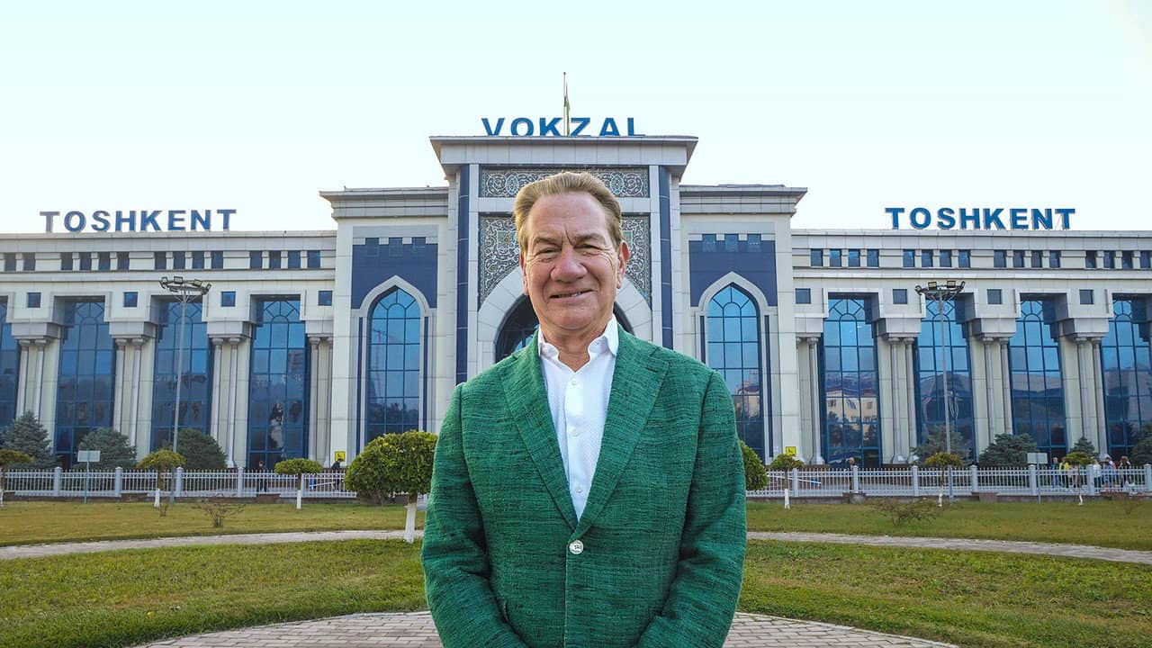 Great Central Asian Railway Journeys backdrop