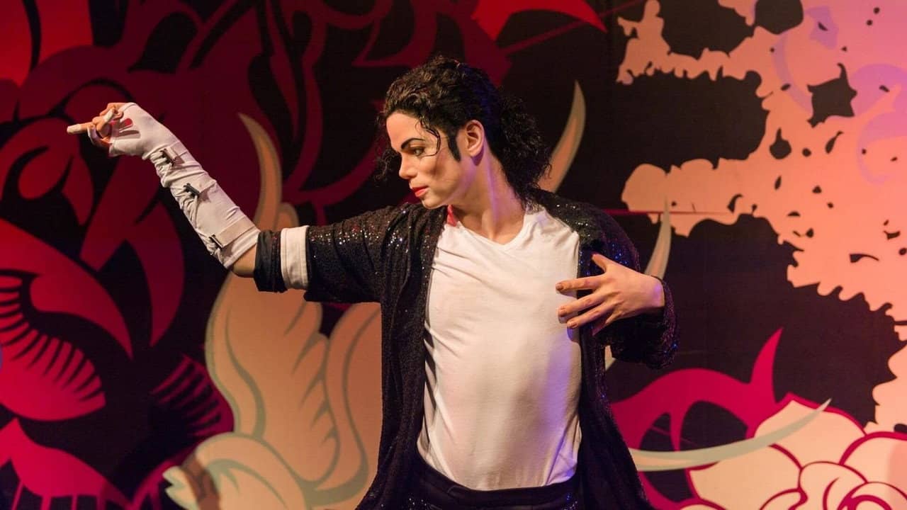 Michael Jackson : Les derniers secrets du roi de la Pop backdrop