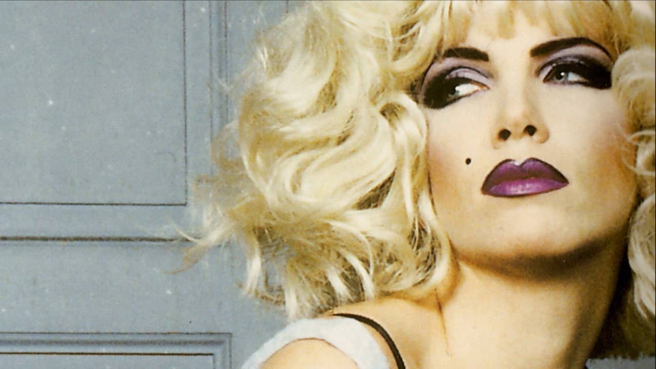 Eurythmics: Savage backdrop
