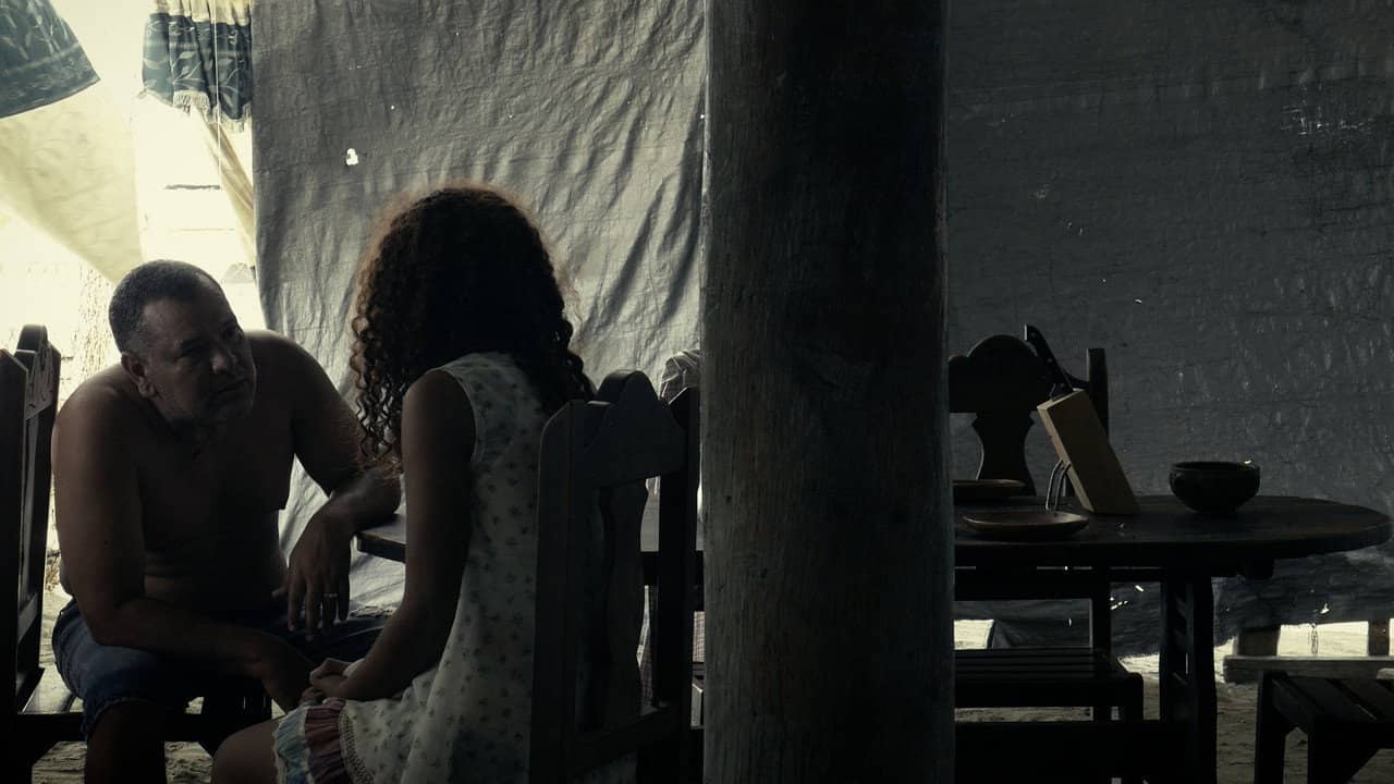 La Orilla backdrop