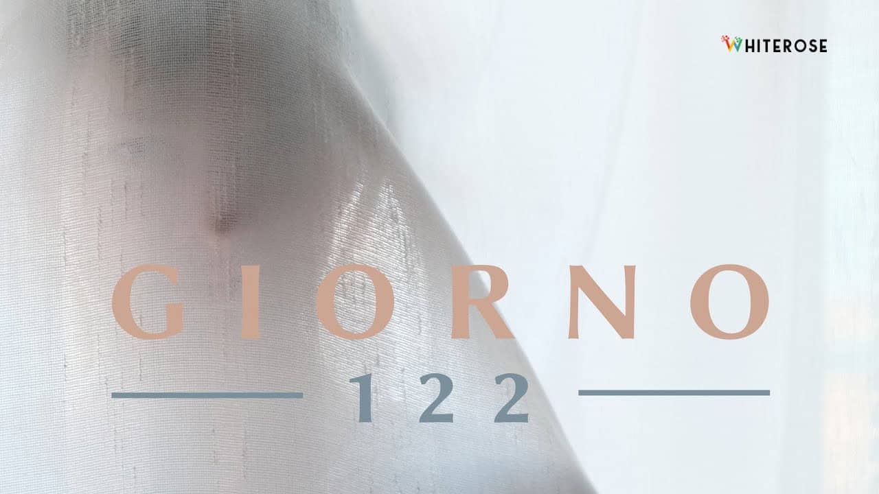 Giorno 122 backdrop