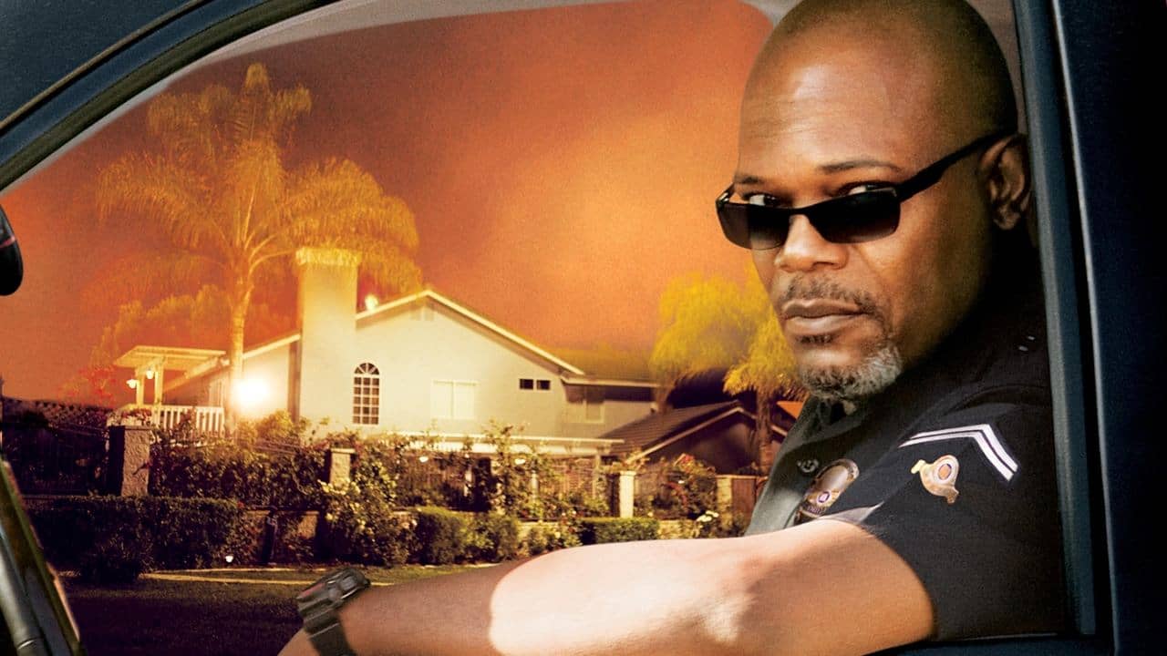 Lakeview Terrace backdrop
