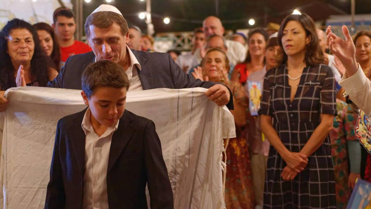 Encirclements backdrop