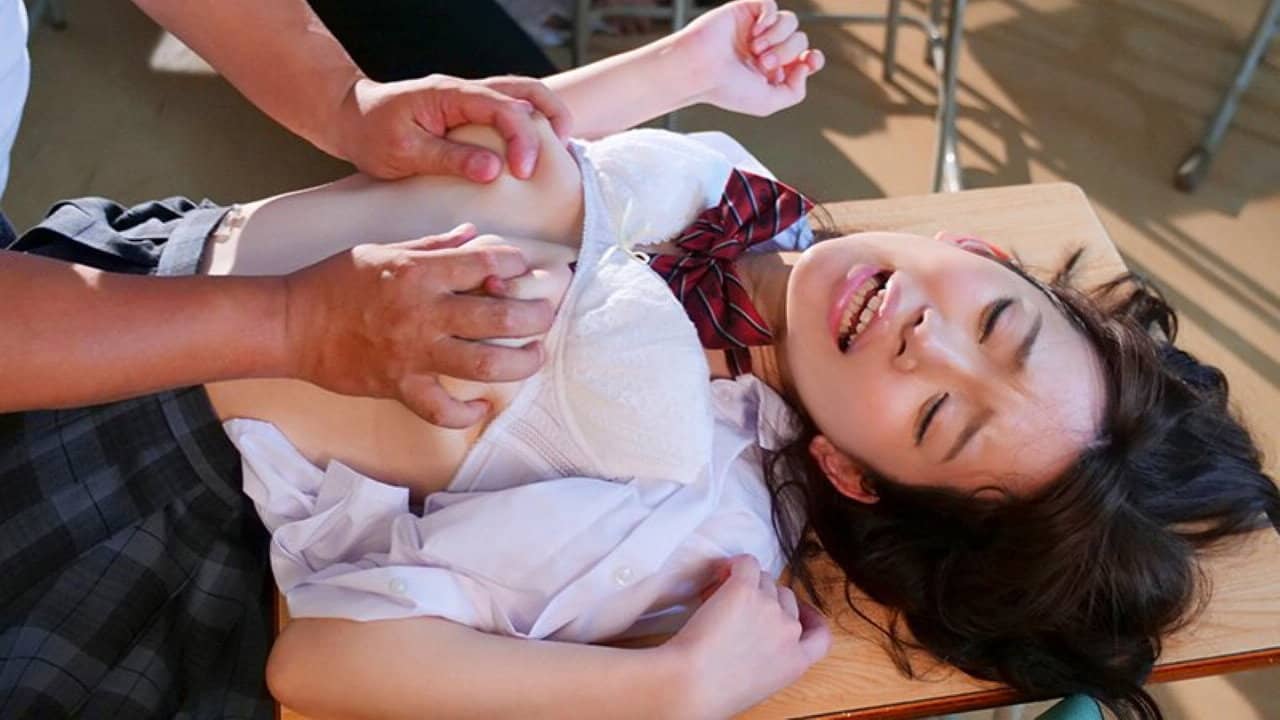 SSNI-373 Girls Student Devils Gangbangs ● Pu ~ Sex Processing Honors Targeted To Intruders ~ Yura Onno backdrop