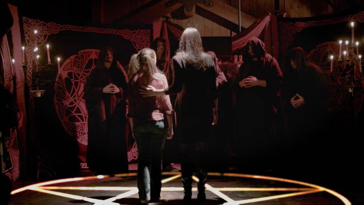 Dark Dungeons backdrop