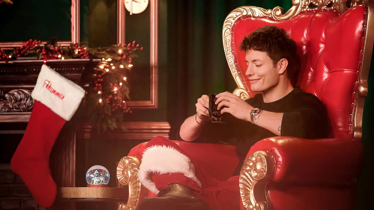 Matt Rife: Unwrapped - A Christmas Crowd Work Special backdrop