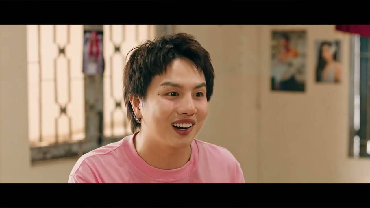 Cậu Út Cậu Con Cúc 5 backdrop