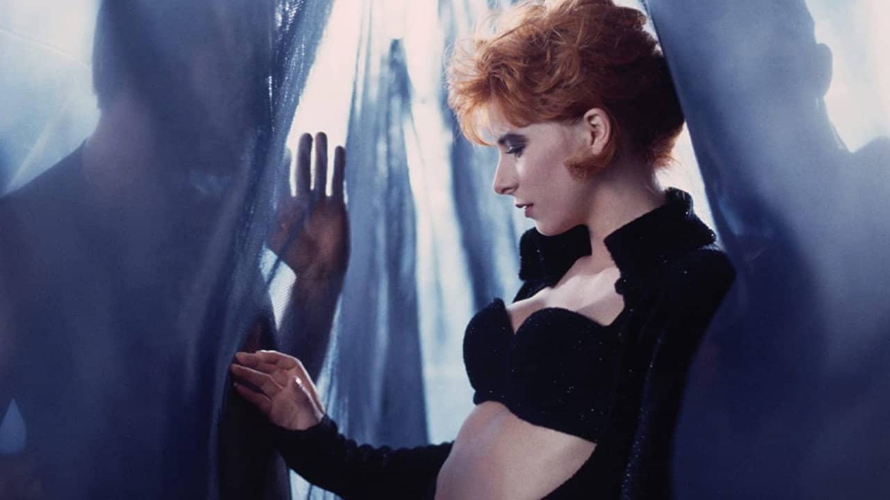 Mylène Farmer: My Soul is Slashed backdrop