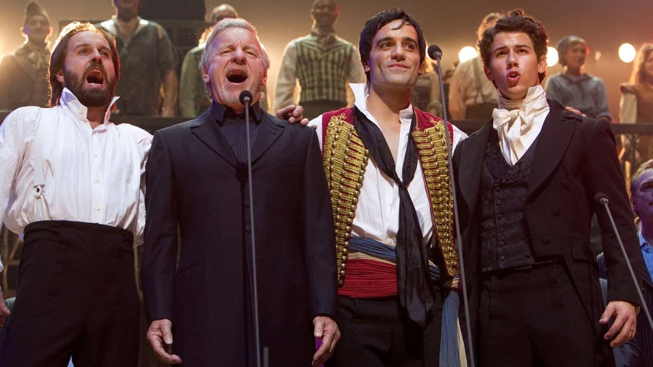 Les Misérables: 25th Anniversary in Concert backdrop
