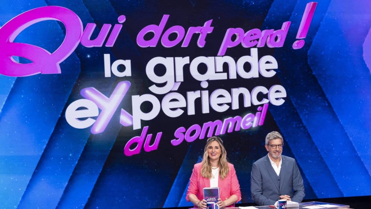 Whoever sleeps loses! (FR) backdrop
