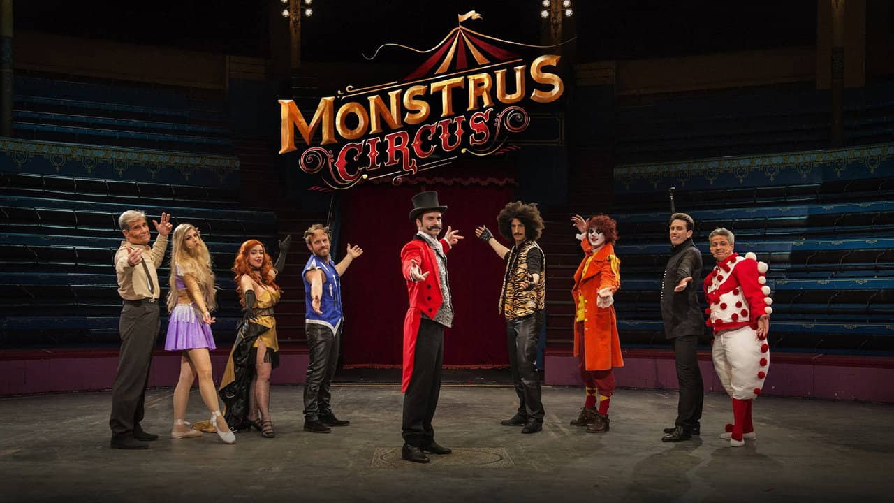 Monstrus Circus backdrop