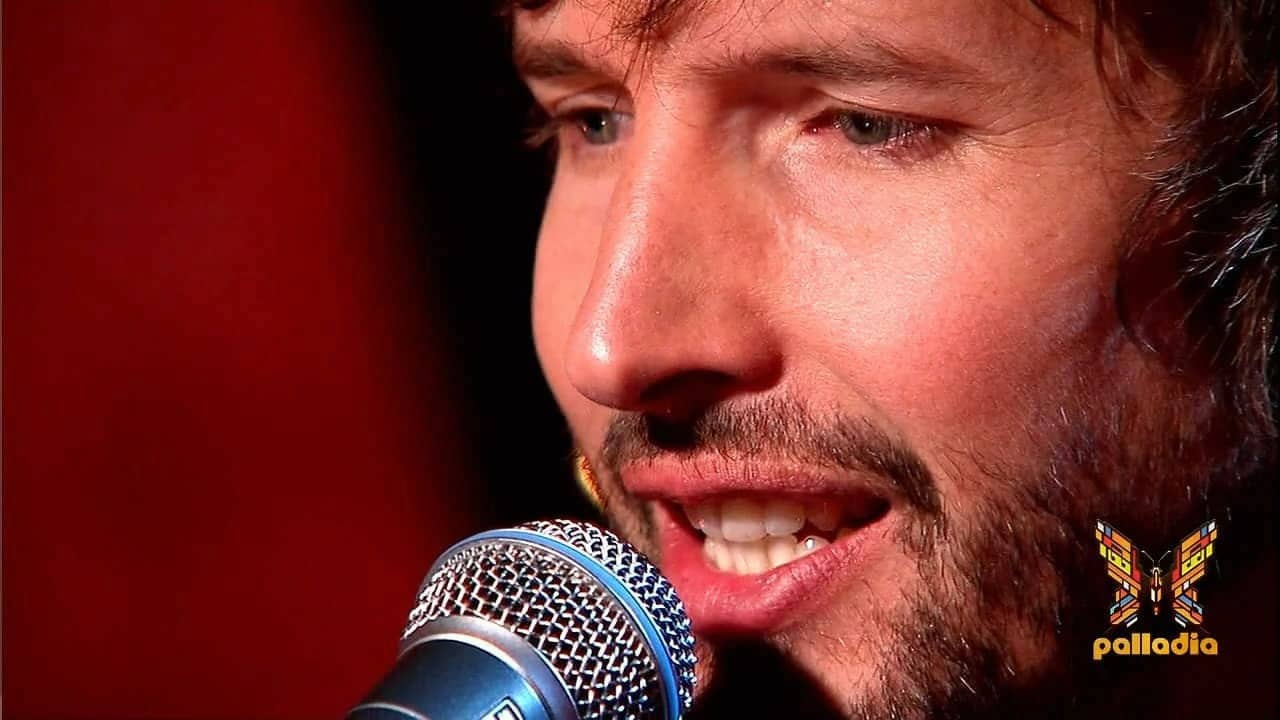 James Blunt unplugged backdrop