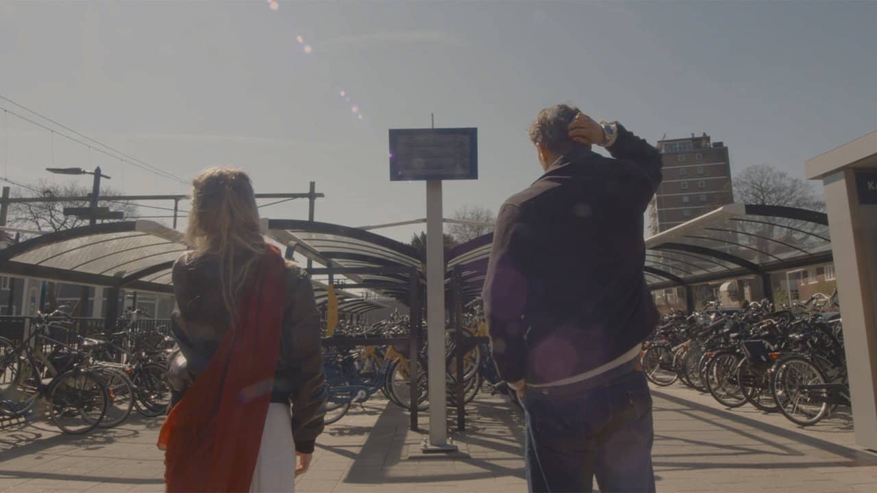 Drie en een Half backdrop