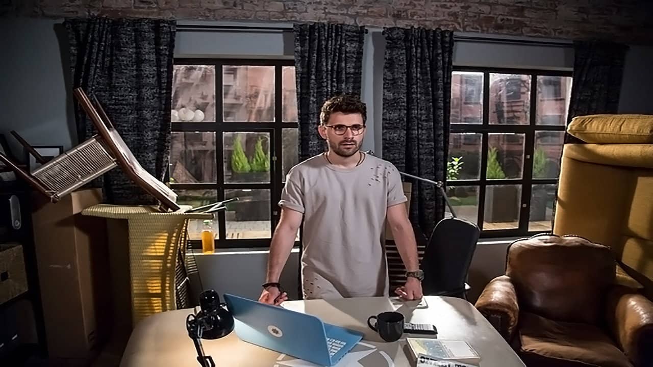 Pod wspólnym niebem backdrop