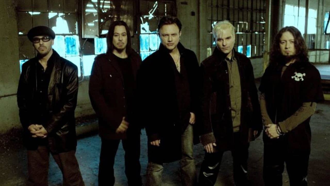 Queensryche: MTV Unplugged backdrop
