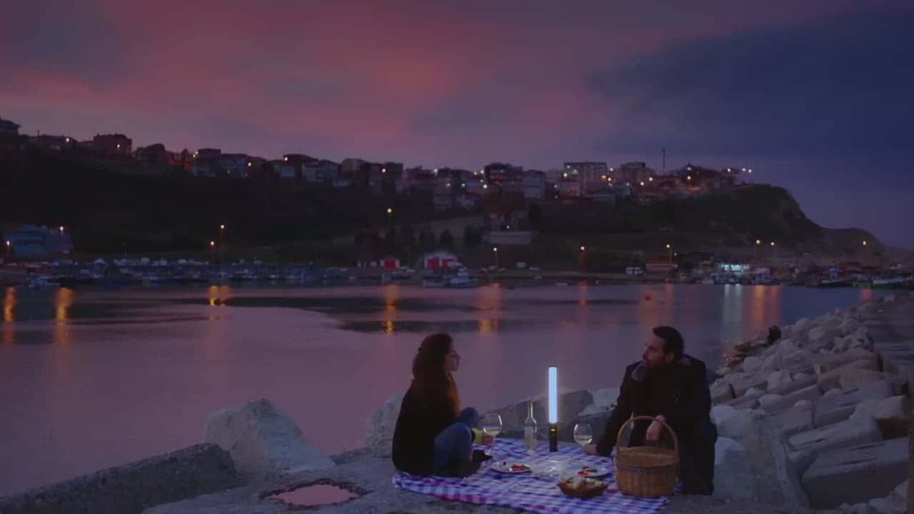 Aşkın Gönül Yazısı backdrop
