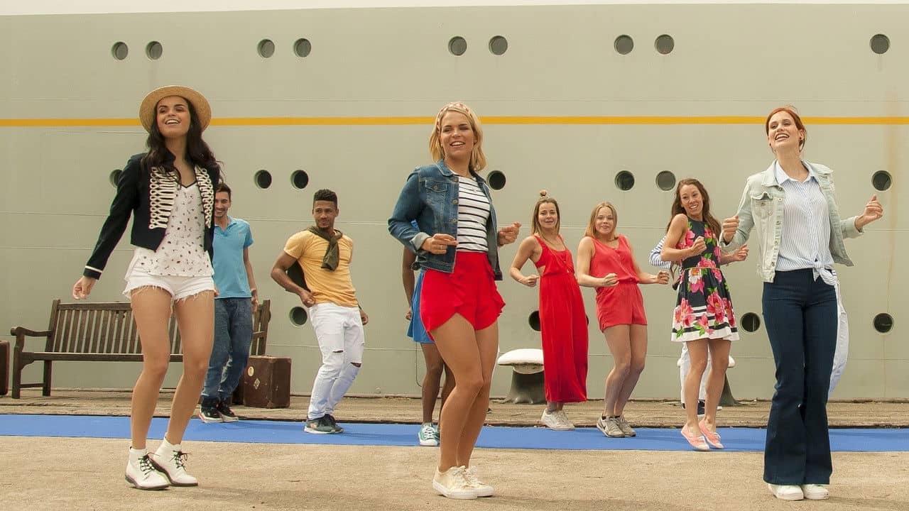 K3: Love Cruise backdrop
