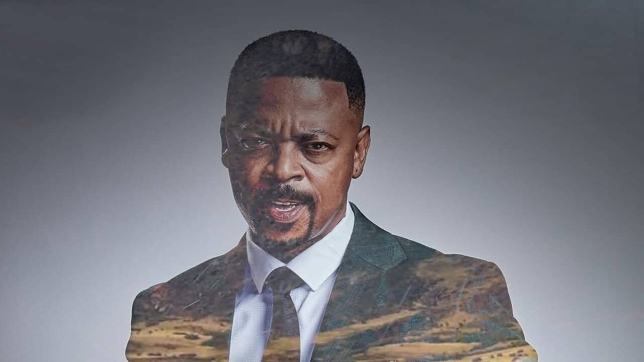 Smoke And Mirrors, Kwa Ngonyama backdrop