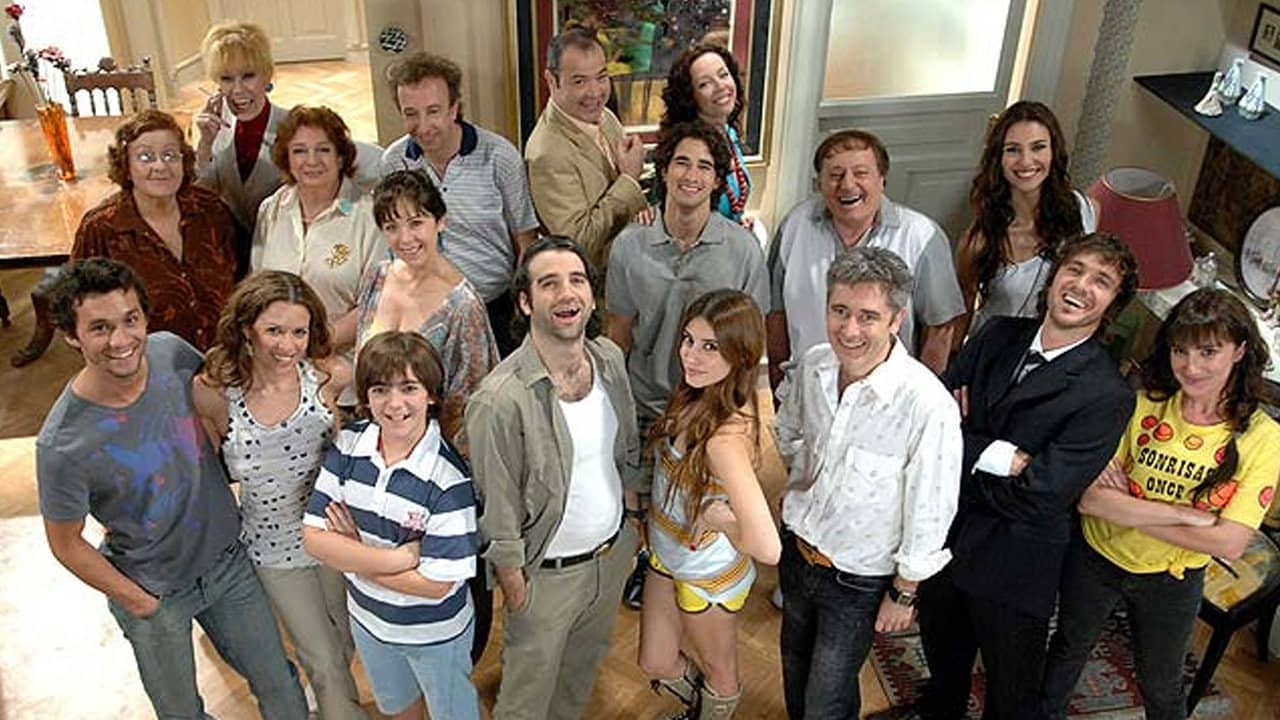 Aquí no hay quien viva (Argentina) backdrop