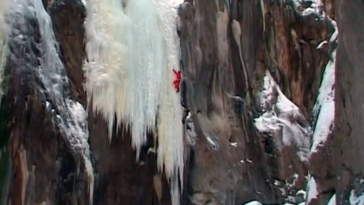Ice Up backdrop