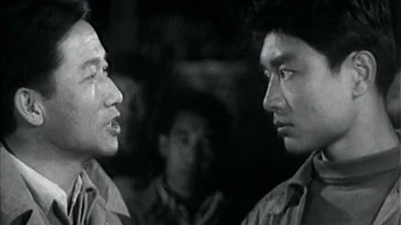 Qing Nian Lu Ban backdrop