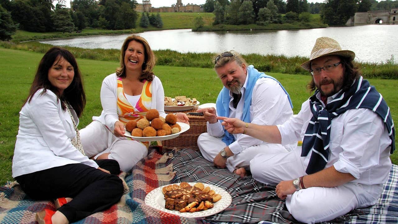 The Hairy Bikers: Mums Know Best backdrop