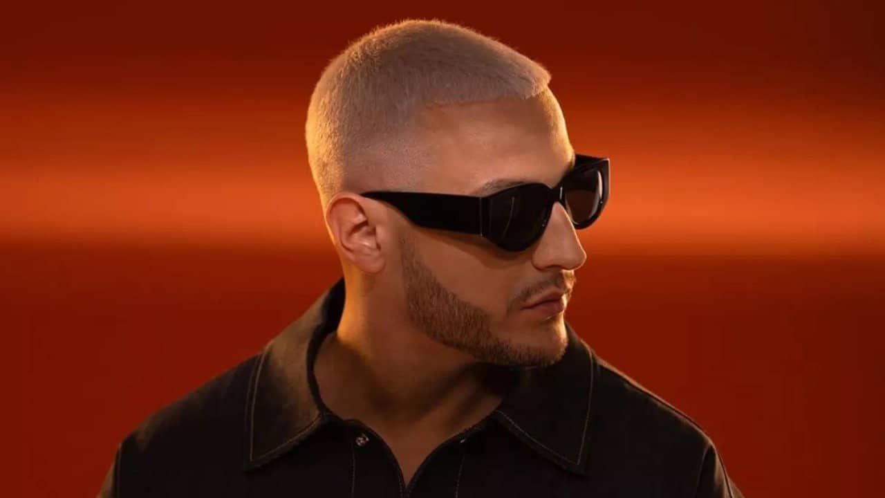 DJ Snake en concert au Main Square Festival backdrop