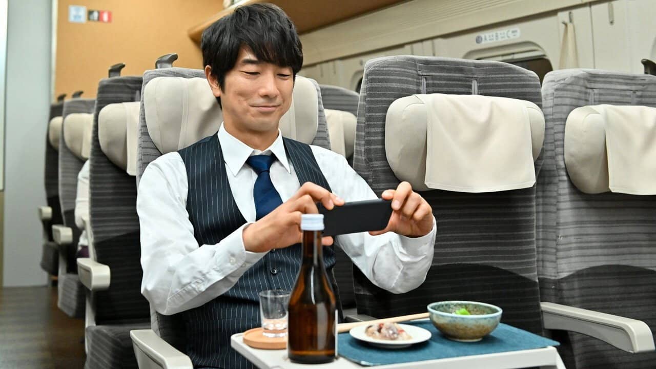 Izakaya Shinkansen backdrop