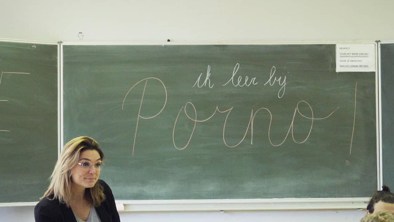 Help! Mijn kind kijkt porno backdrop