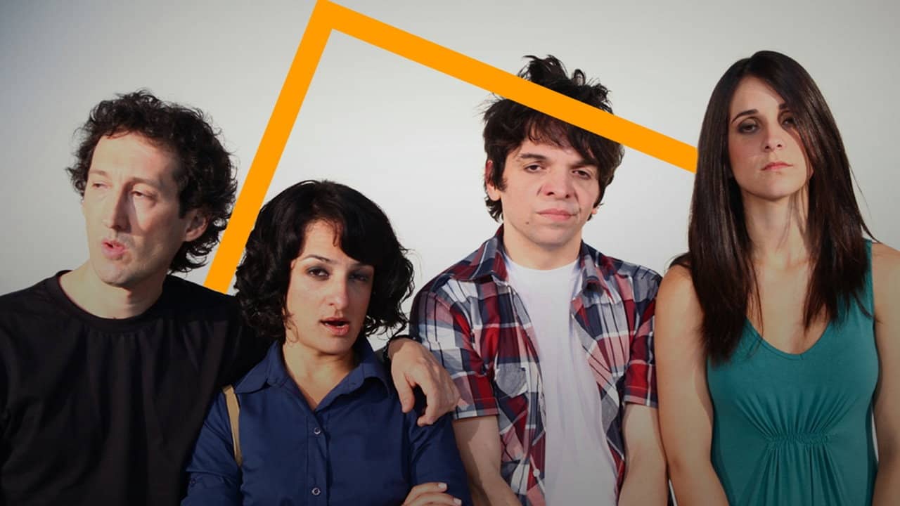 Os Amargos backdrop