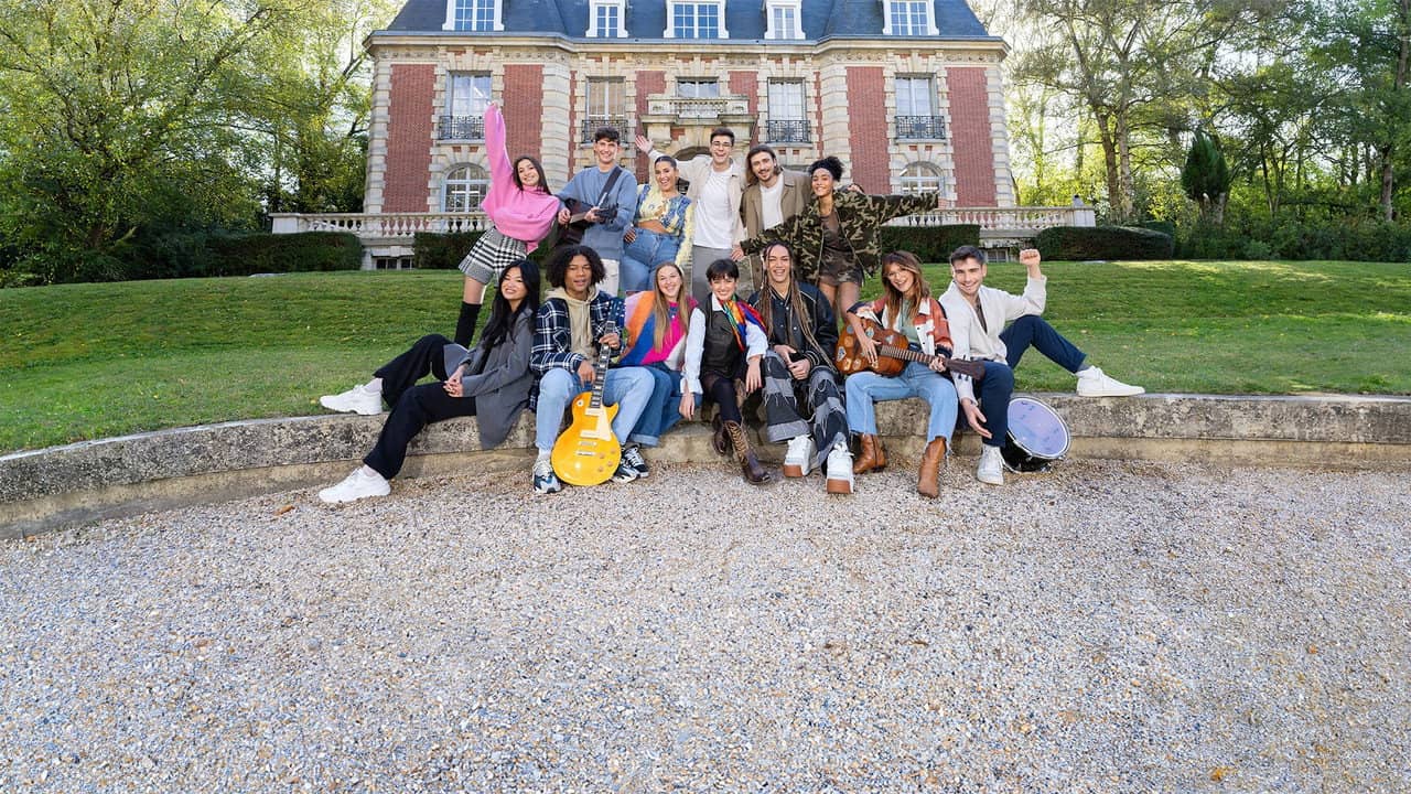 Star Academy : après la vie de château backdrop