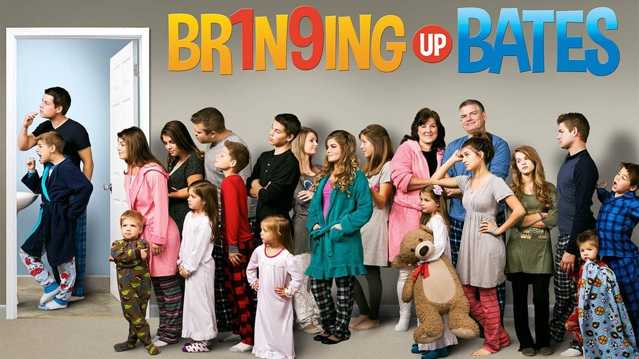 Bringing Up Bates backdrop