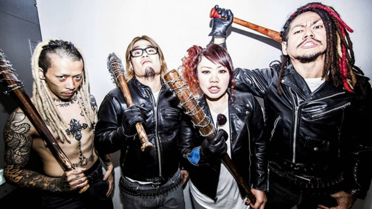 Maximum the Hormone - Deka vs Deka backdrop