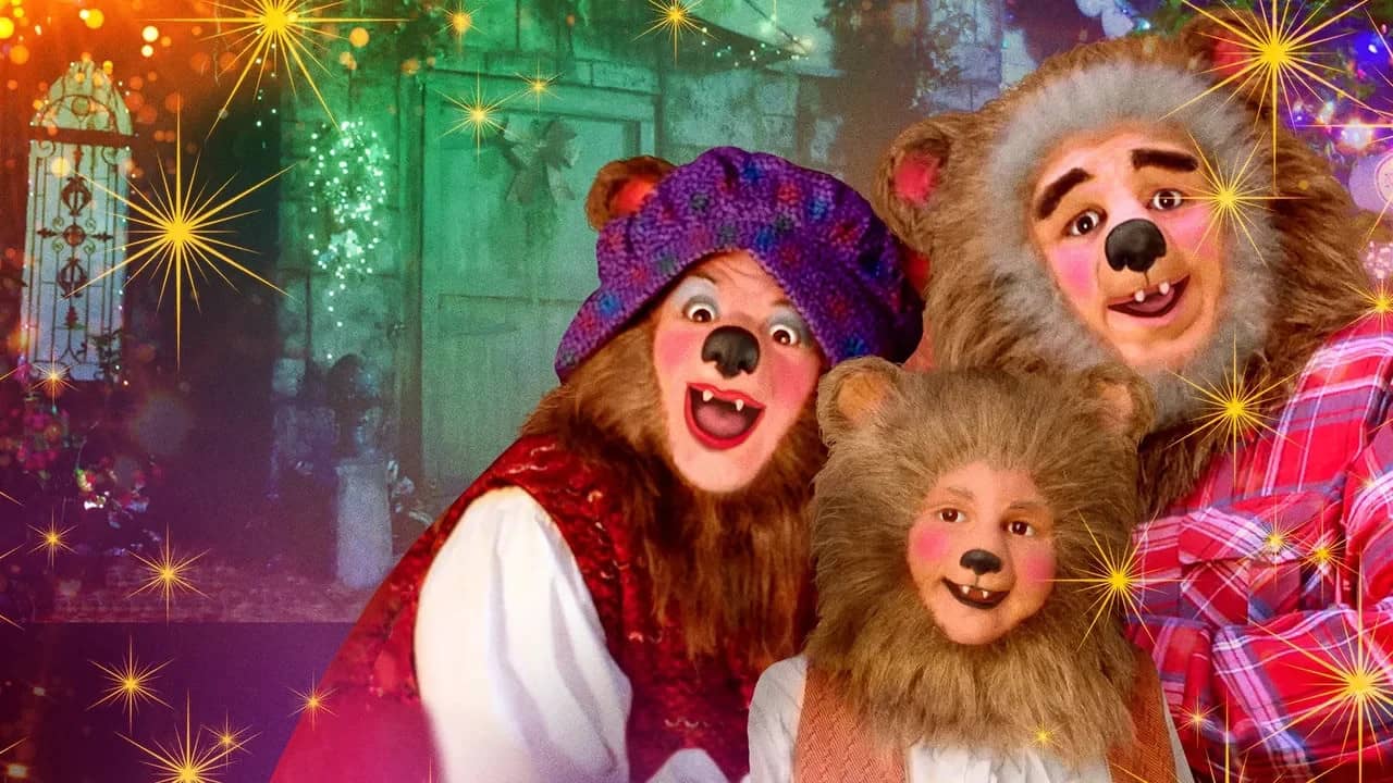 3 Bears Christmas backdrop