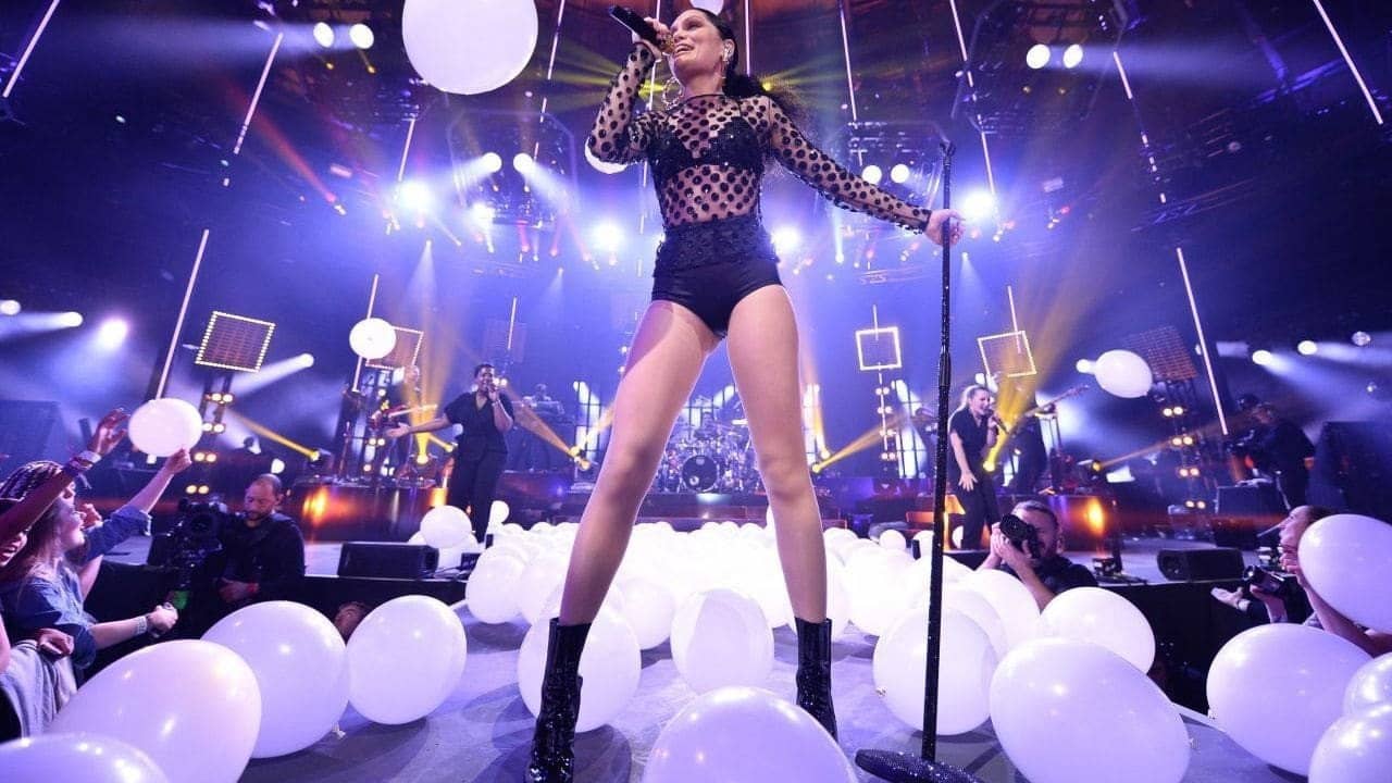 Jessie J: iTunes Festival backdrop