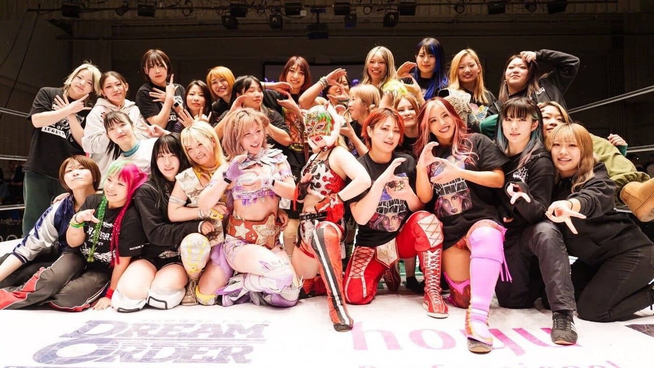 Stardom on Stardom World backdrop