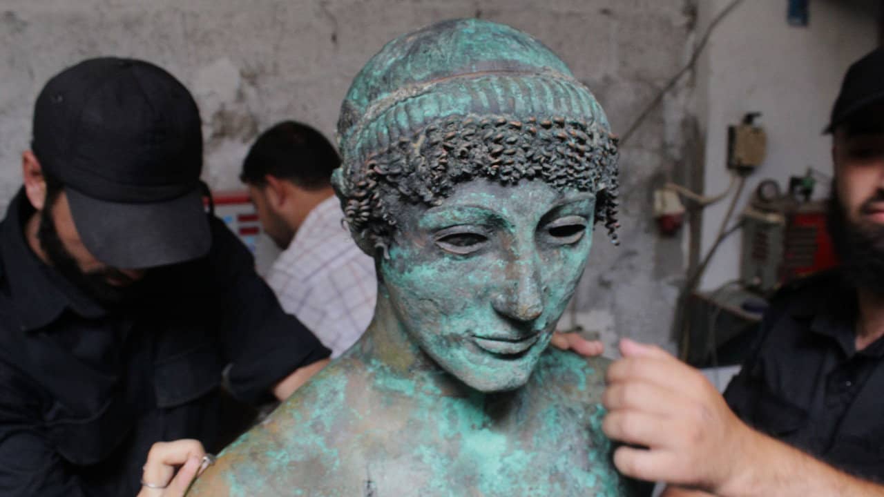 The Apollo of Gaza backdrop